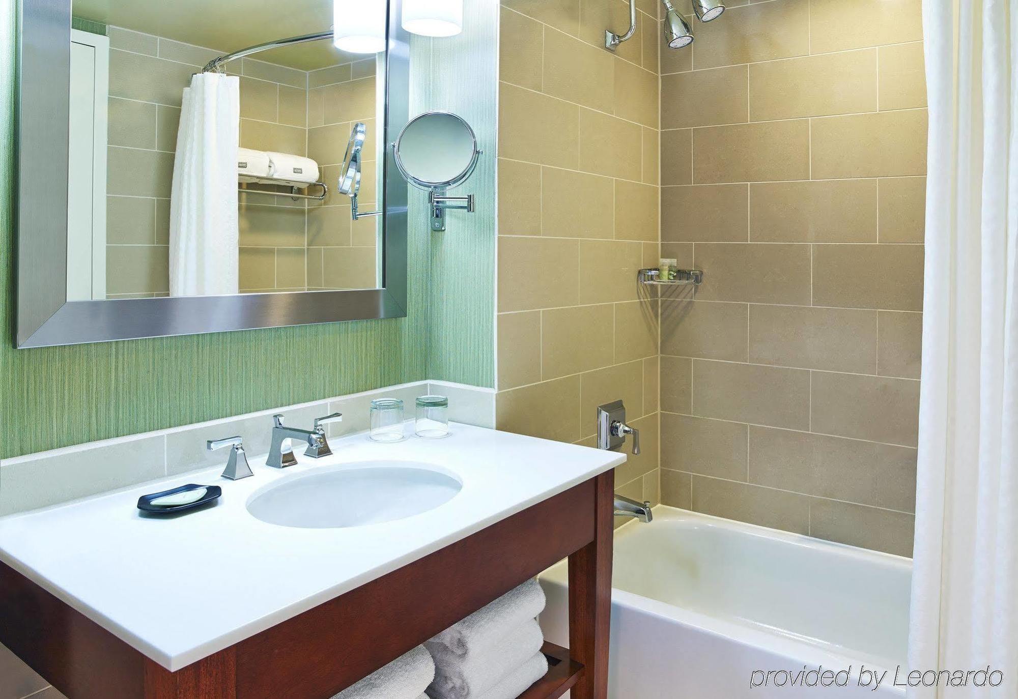 The Westin Town Center Hotel Virginia Beach
